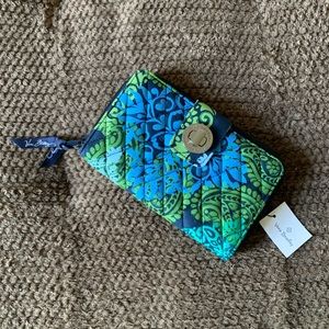 • Vera Bradley Turnlock Wallet in Caribbean Sea •